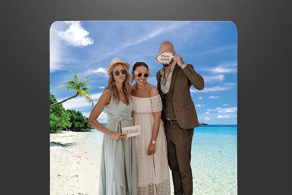 17_Hintergrundwand-Tropical